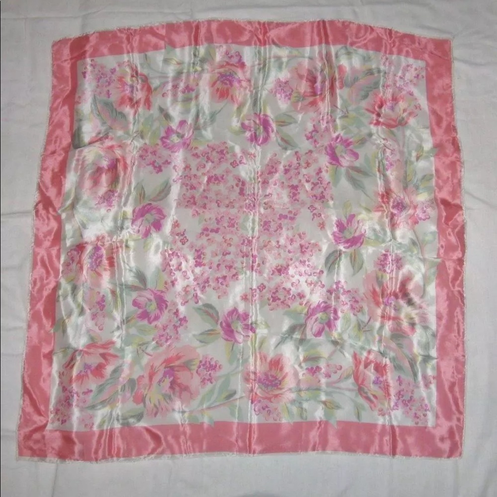 Vintage Oscar de la Renta 30x30 silk scarf